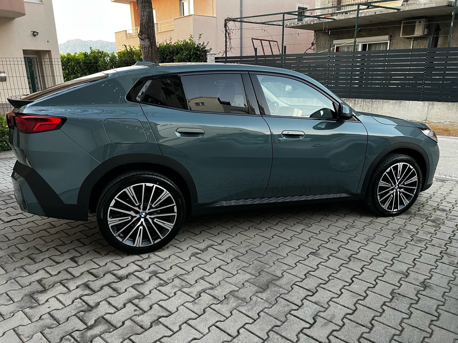 BMW X2 sDrive18d Steptronic, Sport, u sustavu PDV, fotografija 11