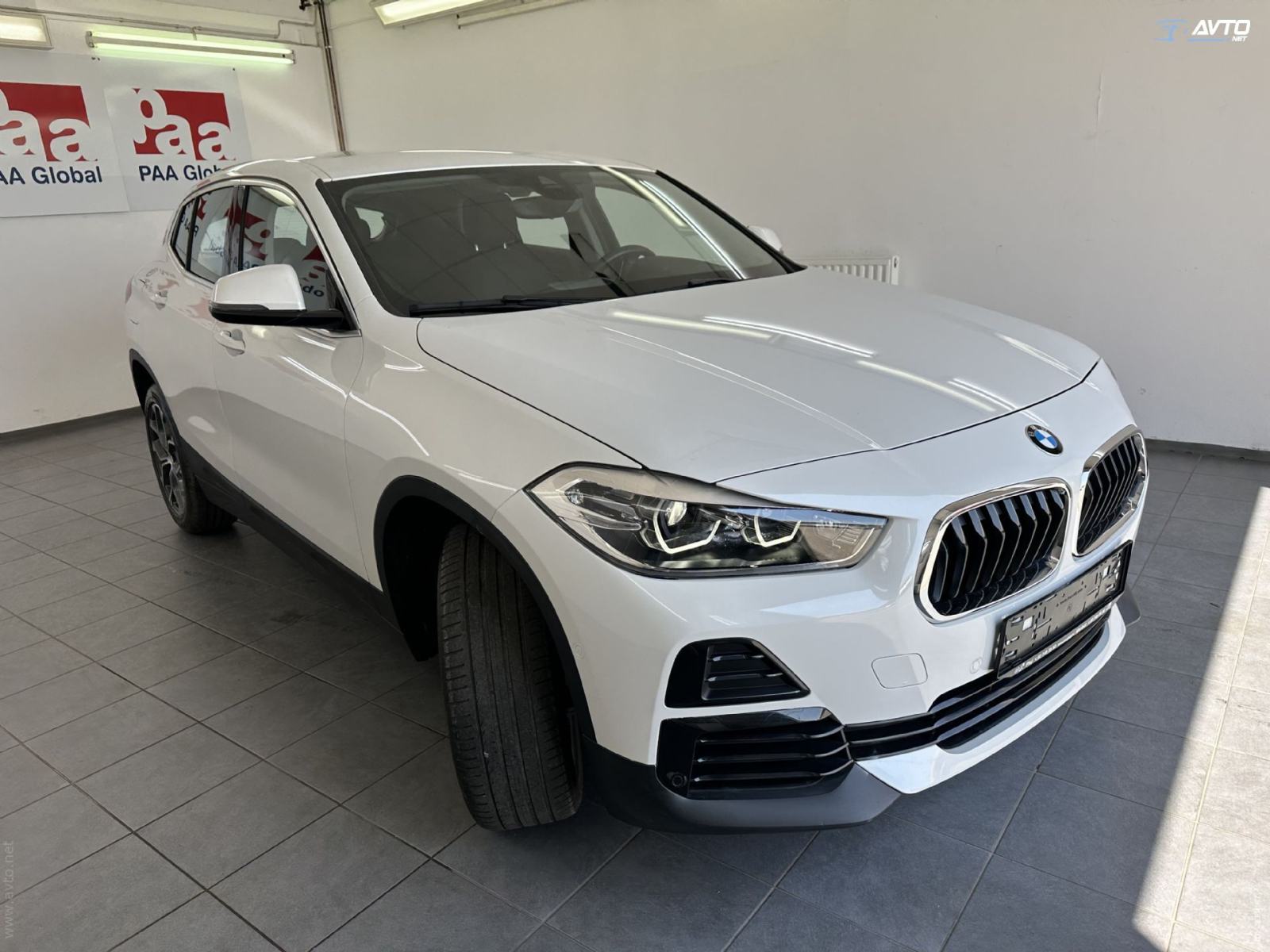 BMW X2 sDrive18i NAVI.LED.PDC.2023.SAMO 33.000 KM.BENZIN, fotografija 2