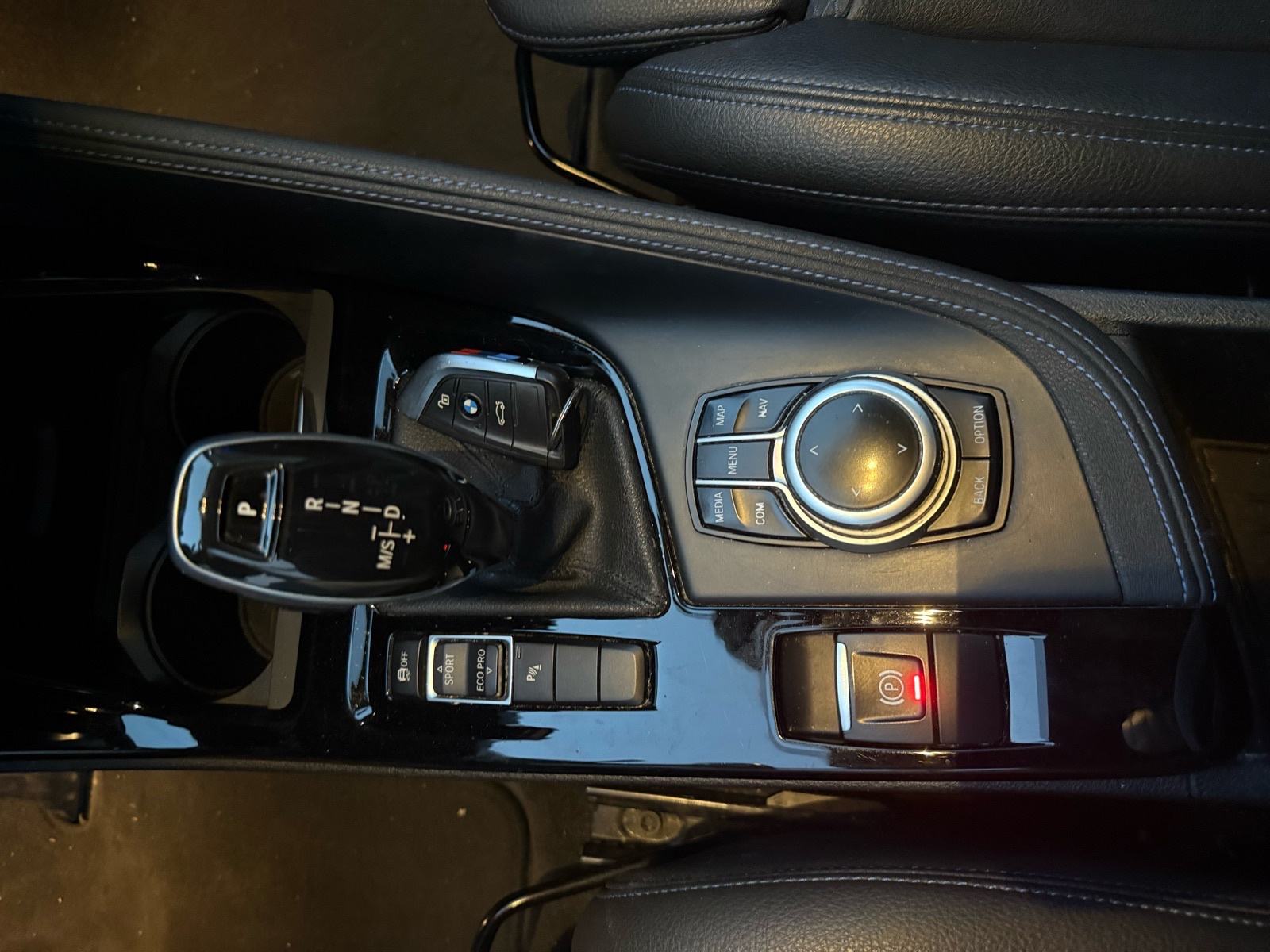 BMW X2 sDrive20d automatik, fotografija 13