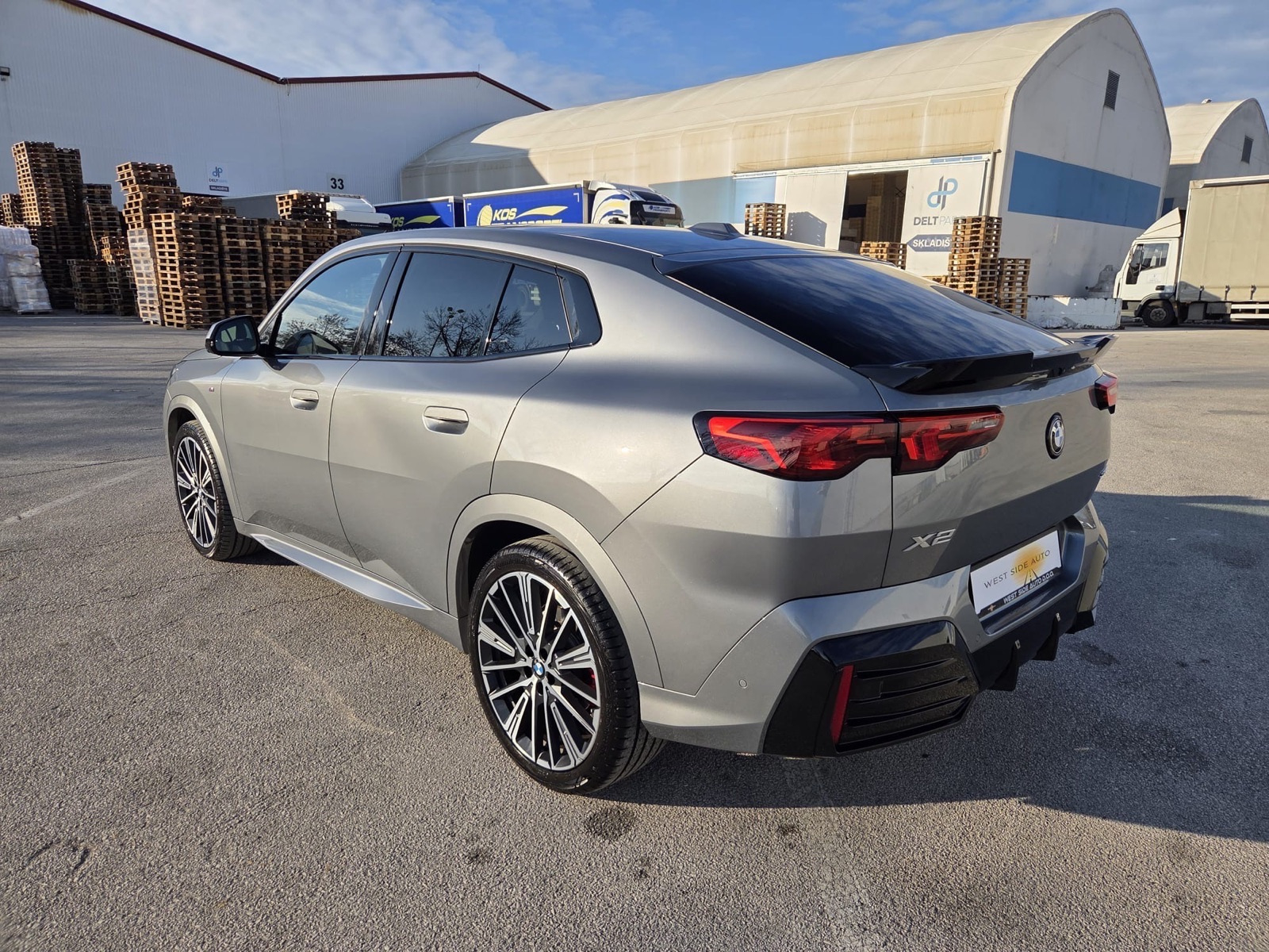 BMW X2 sDrive20 # M-Sport # Panorama #U-pdv-u # LEASING # Jamstvo 2028, fotografija 6