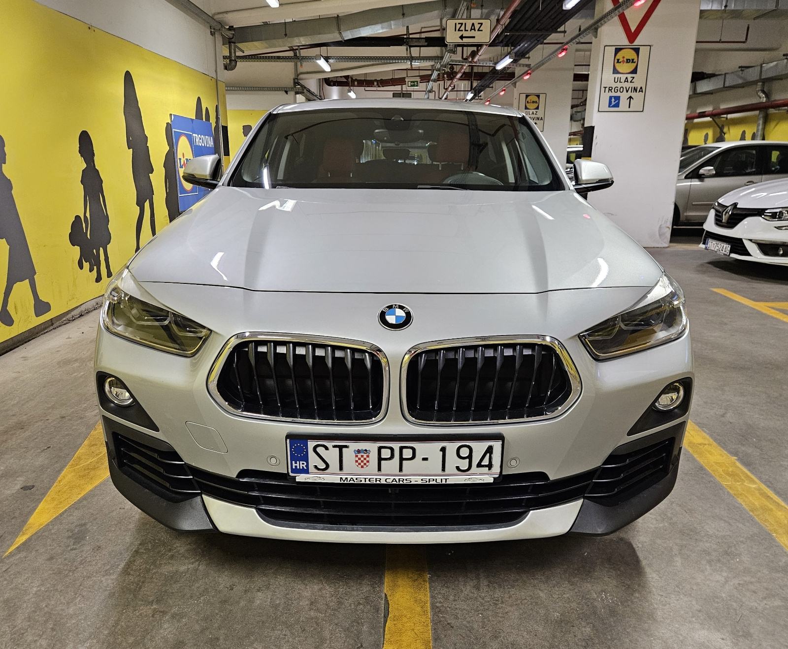 BMW X2 xDRIVE18d X-LINE • AUTOMATIK 8G • 4x4 • KAO NOVO • JAMSTVO, fotografija 6