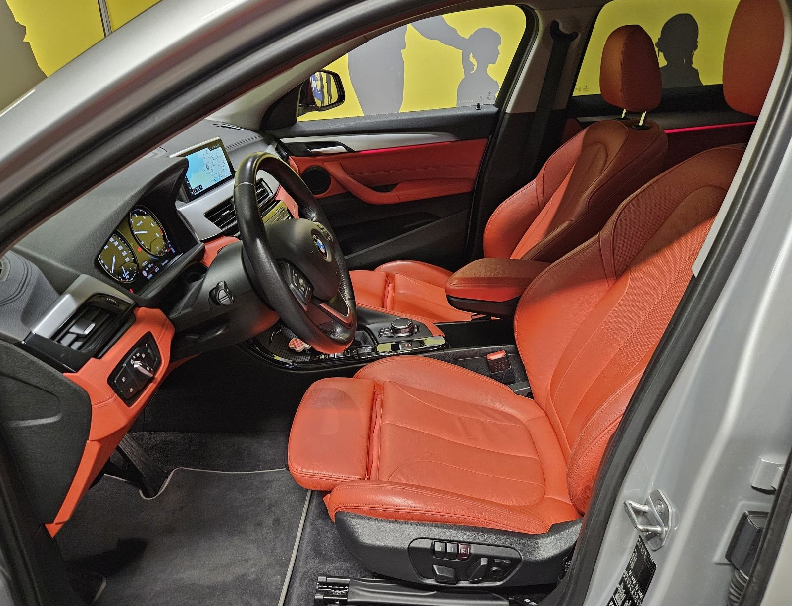 BMW X2 xDRIVE18d X-LINE • AUTOMATIK 8G • 4x4 • KAO NOVO • JAMSTVO, fotografija 15