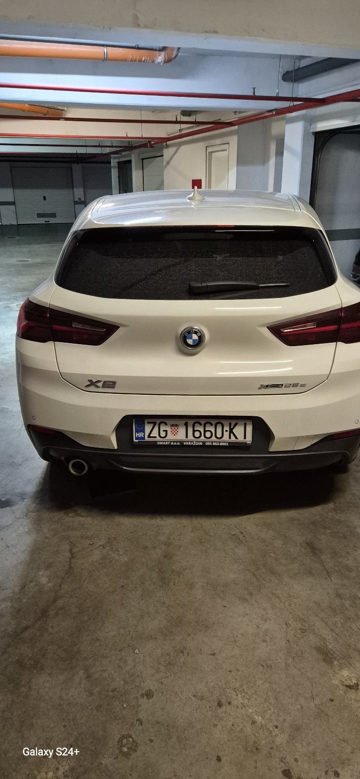 BMW X2 xDrive25e M Sport full, koža, fotografija 4