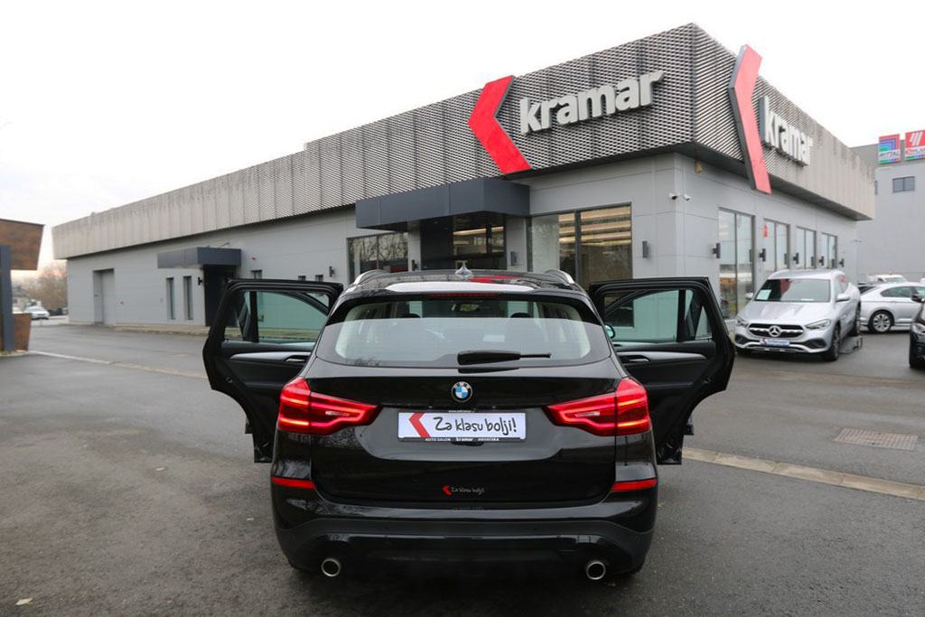 BMW X3 2.0 sDrive 18d Automatik Advantage, fotografija 17