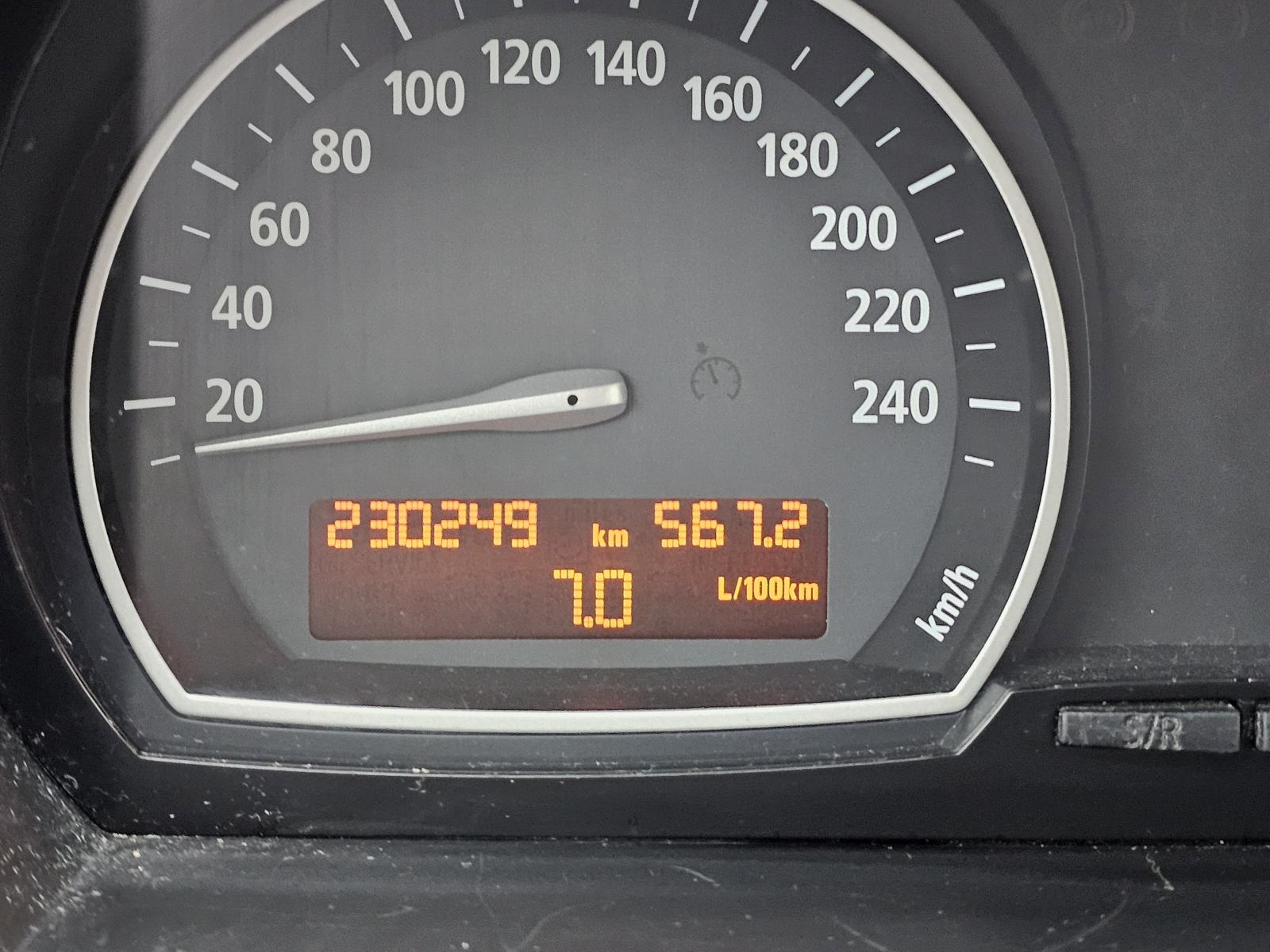 BMW*X3*2.0D-140KS*4X4 AWD*ALU*KOŽA*NAVI*KUKA*TOP STANJE*ODRŽAVAN*8900E, fotografija 16