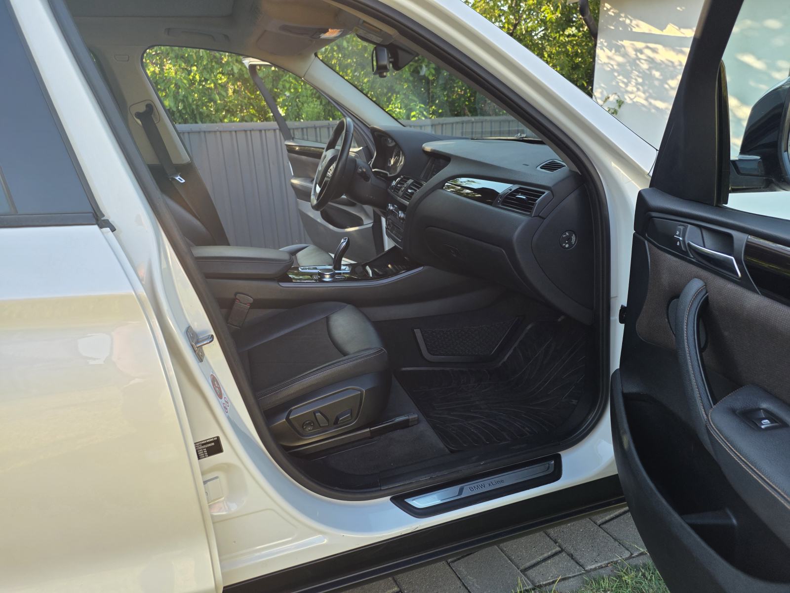 BMW X3 2.0d x-drive, X-LINE, aut-8 brzina, ODLIČAN, fotografija 8