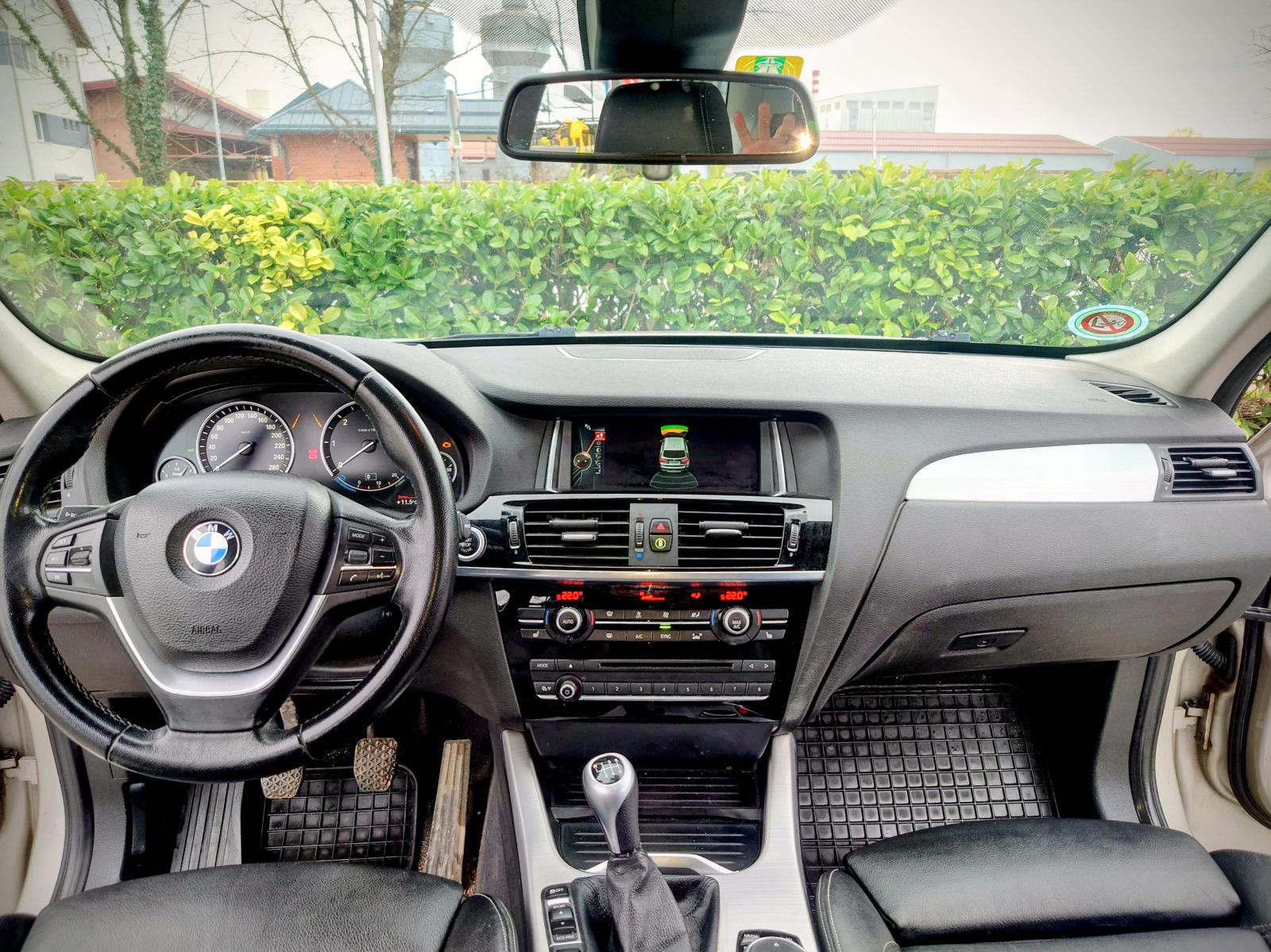 BMW X3 20d 4x4 X Line oprema, fotografija 5