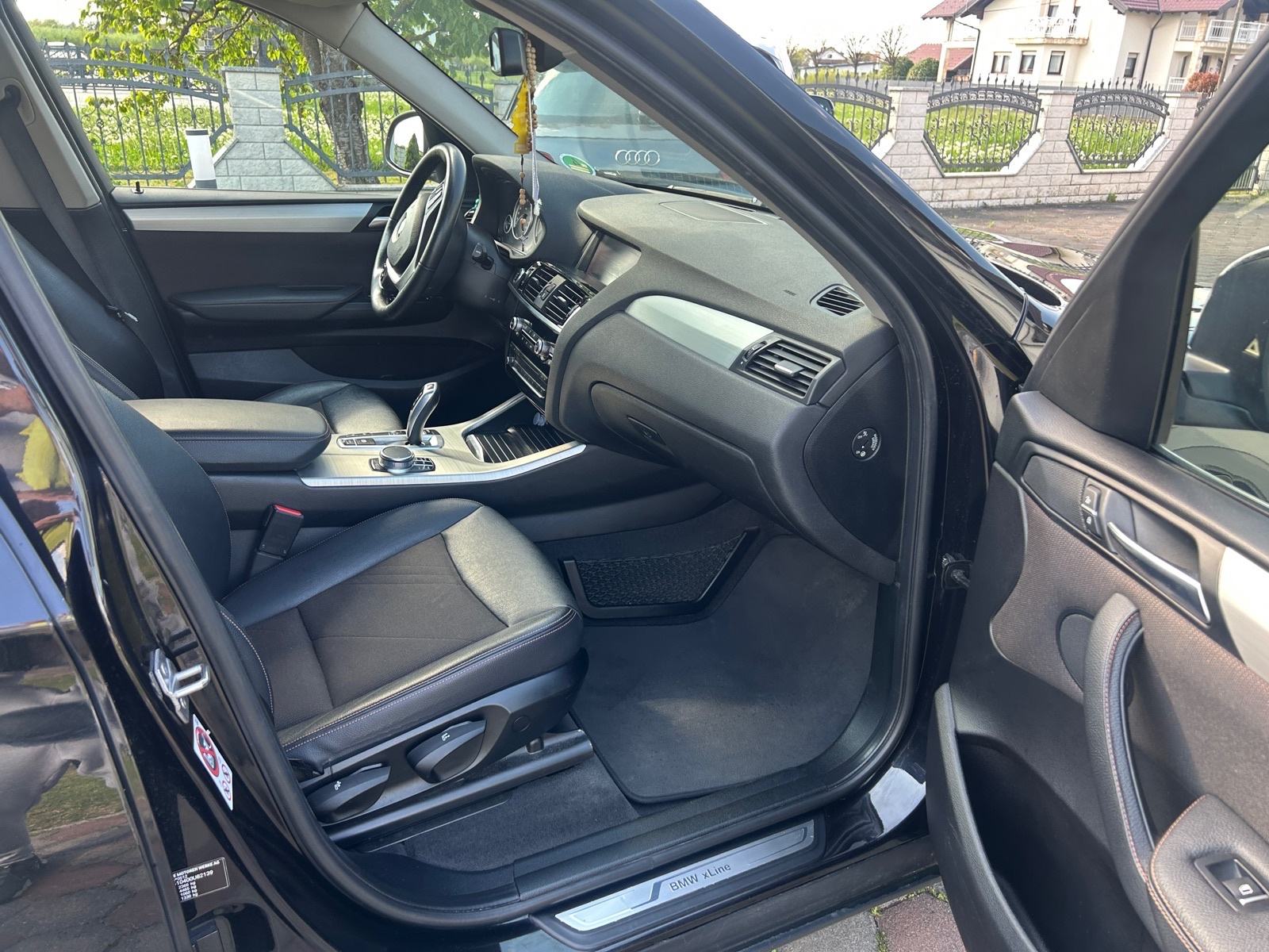 BMW X3 20d automatik, fotografija 10