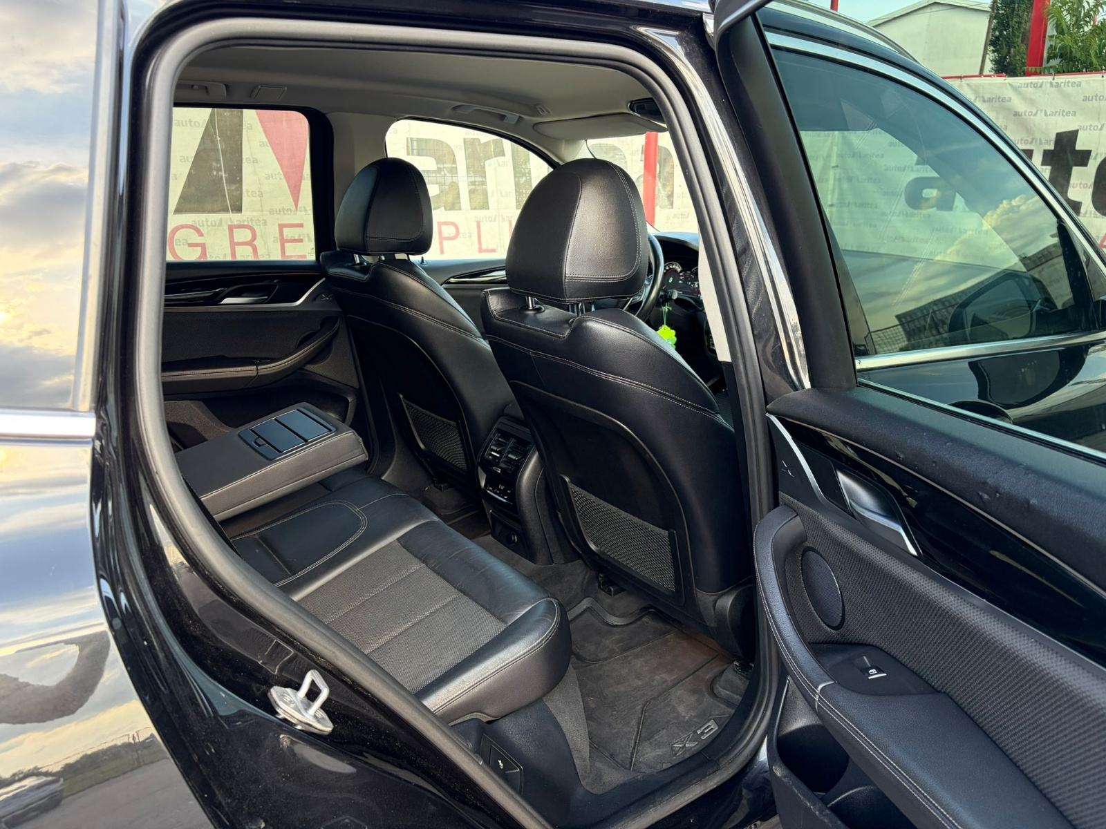 BMW X3 20d Luxury, Automatik, Koža, 360 kamera REG 02/27, fotografija 15
