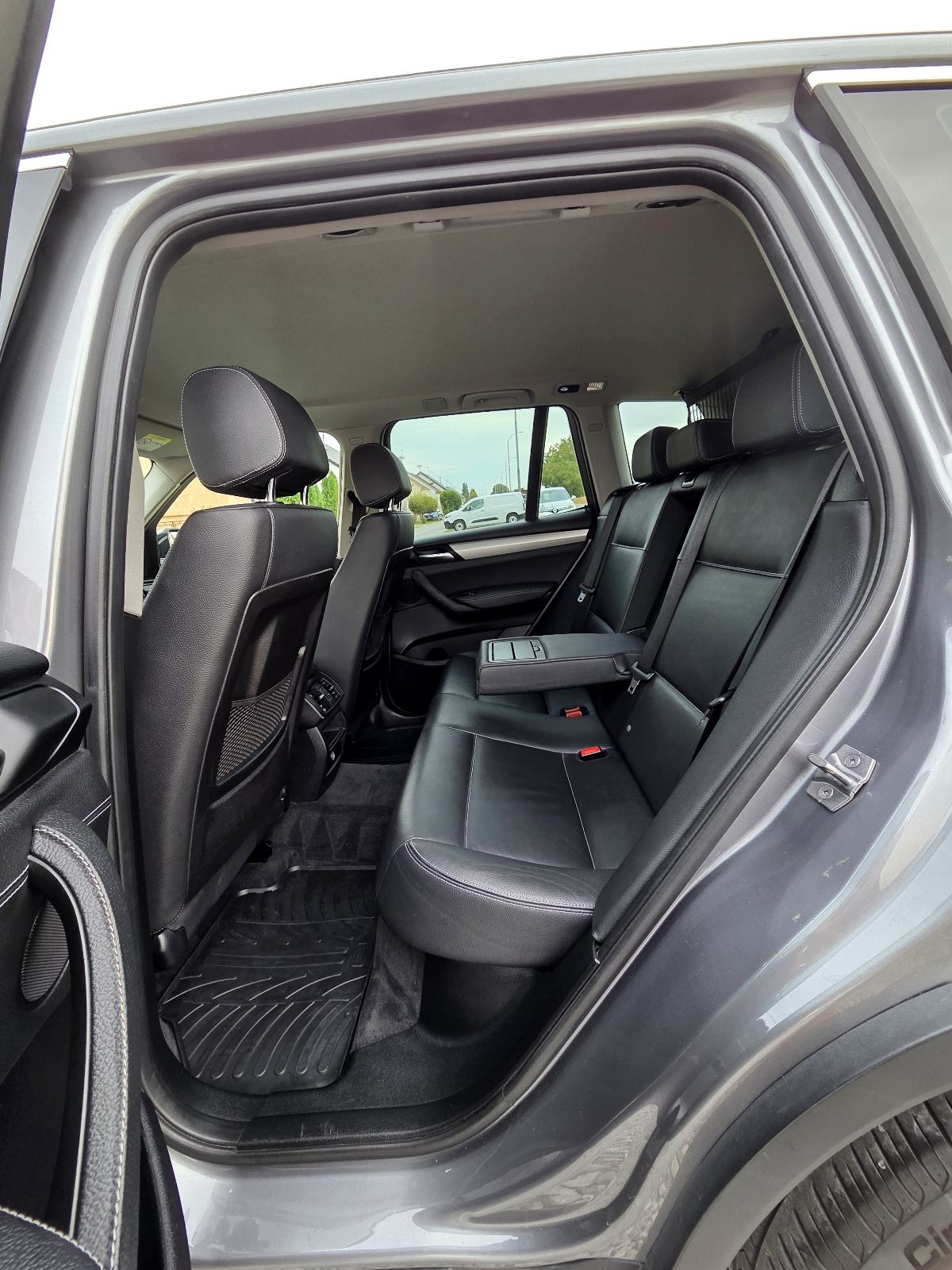 BMW X3 2.0D - 165TKM-JAMSTVO 12MJ-ALU18,KOŽA,AMBIENT,KUKA, fotografija 12