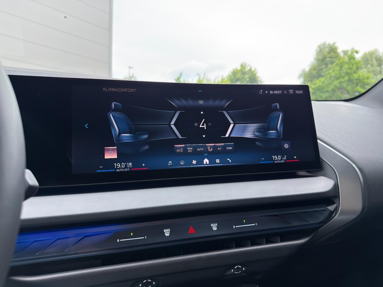 BMW X3 20d xDRIVE M - SPORT LED HARMAN / KARDON AMBI 20" 360, fotografija 11
