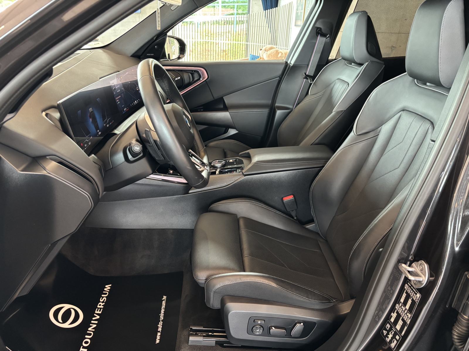 BMW X3 xDrive20d M-SPORT Pro - alu 21', vent.sjedala, pano, kamera 360, fotografija 10