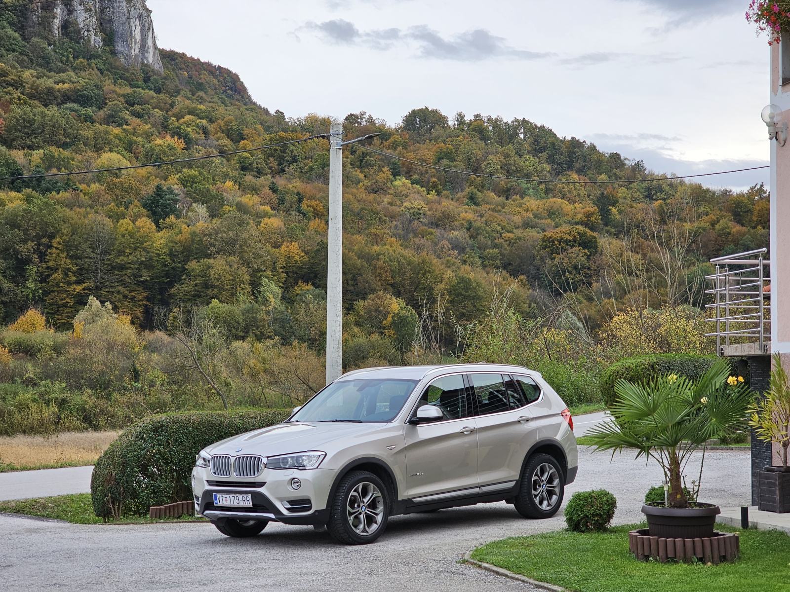 BMW X3 20d xLine, fotografija 4