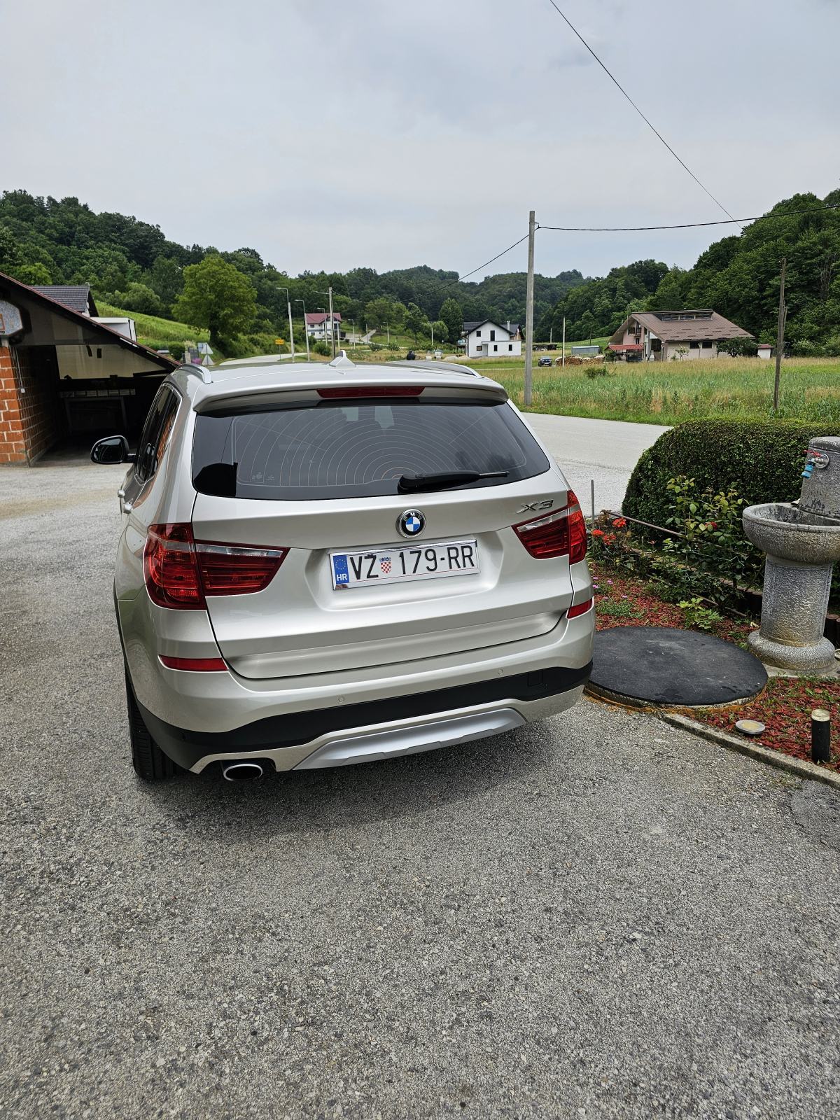 BMW X3 20d xLine, fotografija 7
