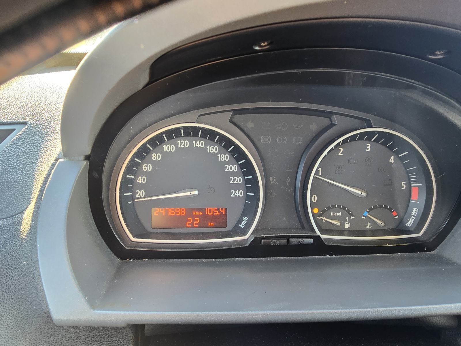 BMW X3 3,0 d 2004 god 247700 km reg 10/2026, fotografija 3