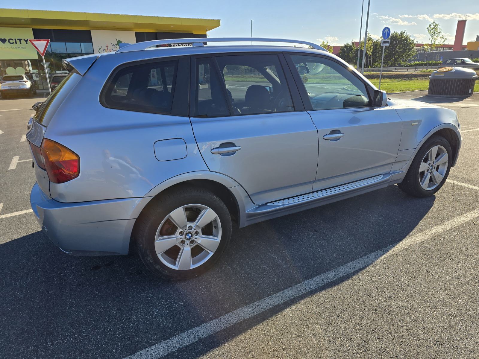 BMW X3 3,0 d 2004 god 247700 km reg 10/2026, fotografija 14