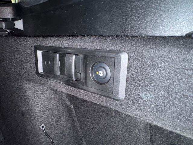 BMW X3 30e M 4x4 Plug in Hybrid/Benz 299 ks-Ima sve ! 2026 god, fotografija 9