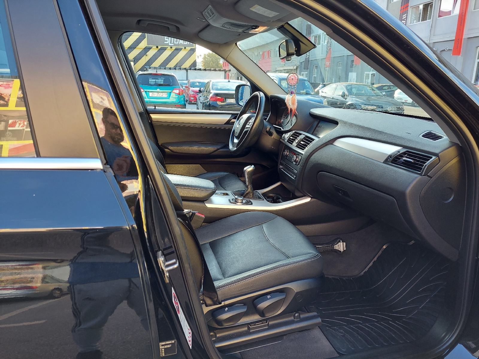 BMW X3 sDrive18d, fotografija 13