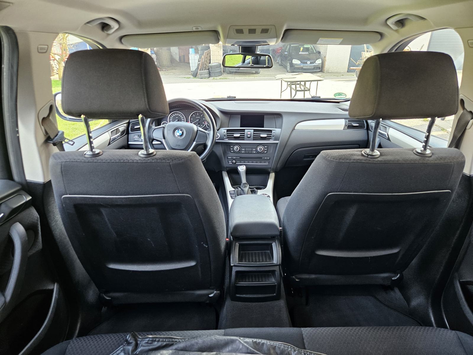 BMW X3 sDrive18d, fotografija 10