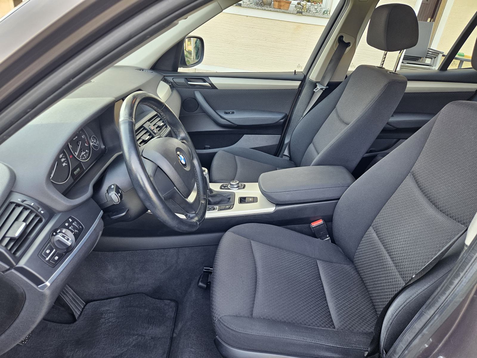 BMW X3 sDrive18d, fotografija 9