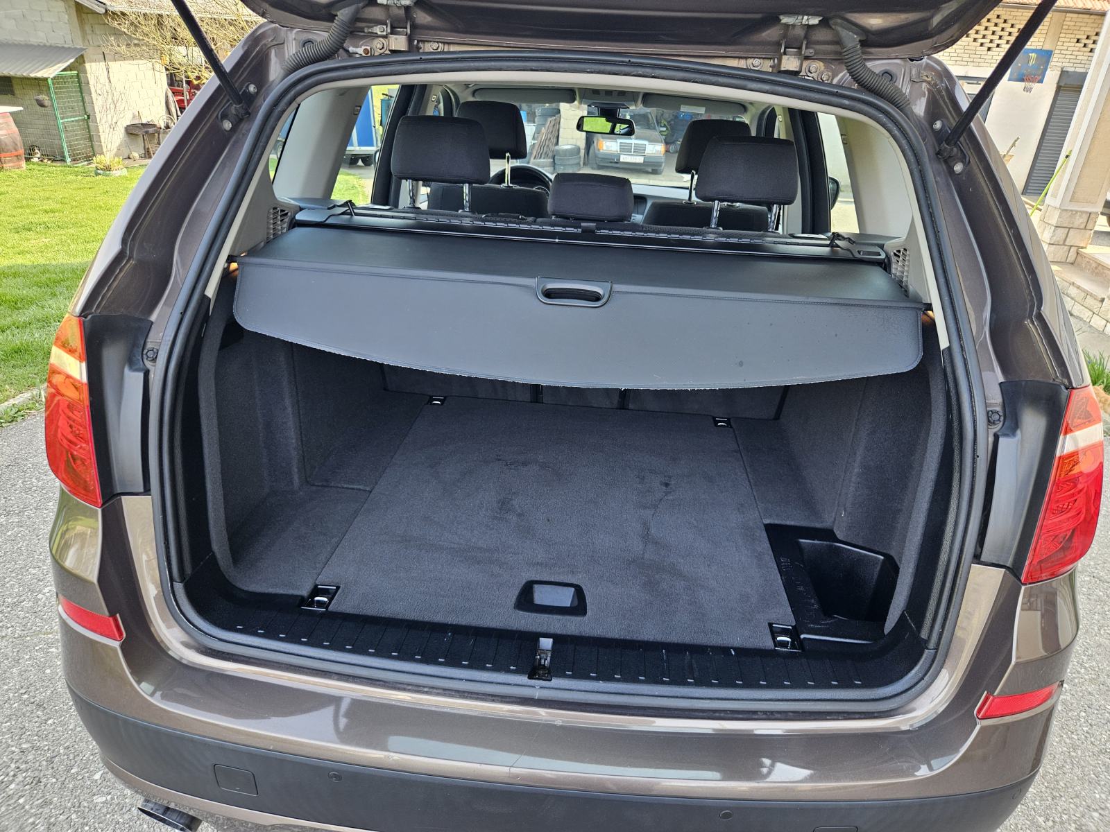 BMW X3 sDrive18d, fotografija 11