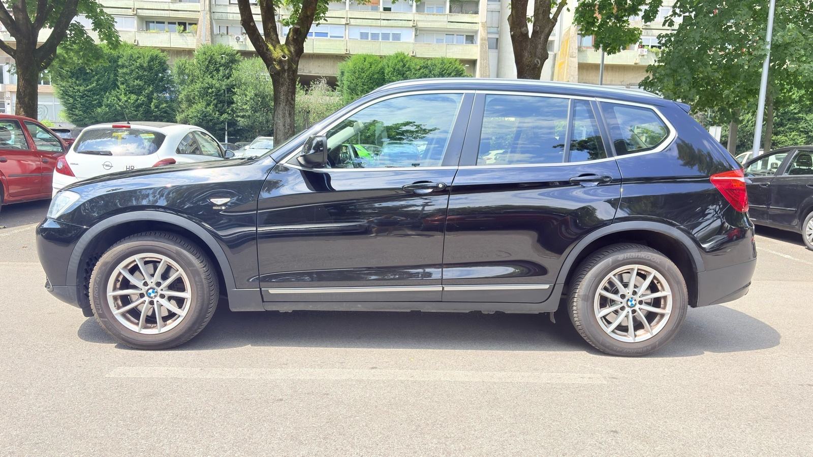 BMW X3 sDrive18d, fotografija 3