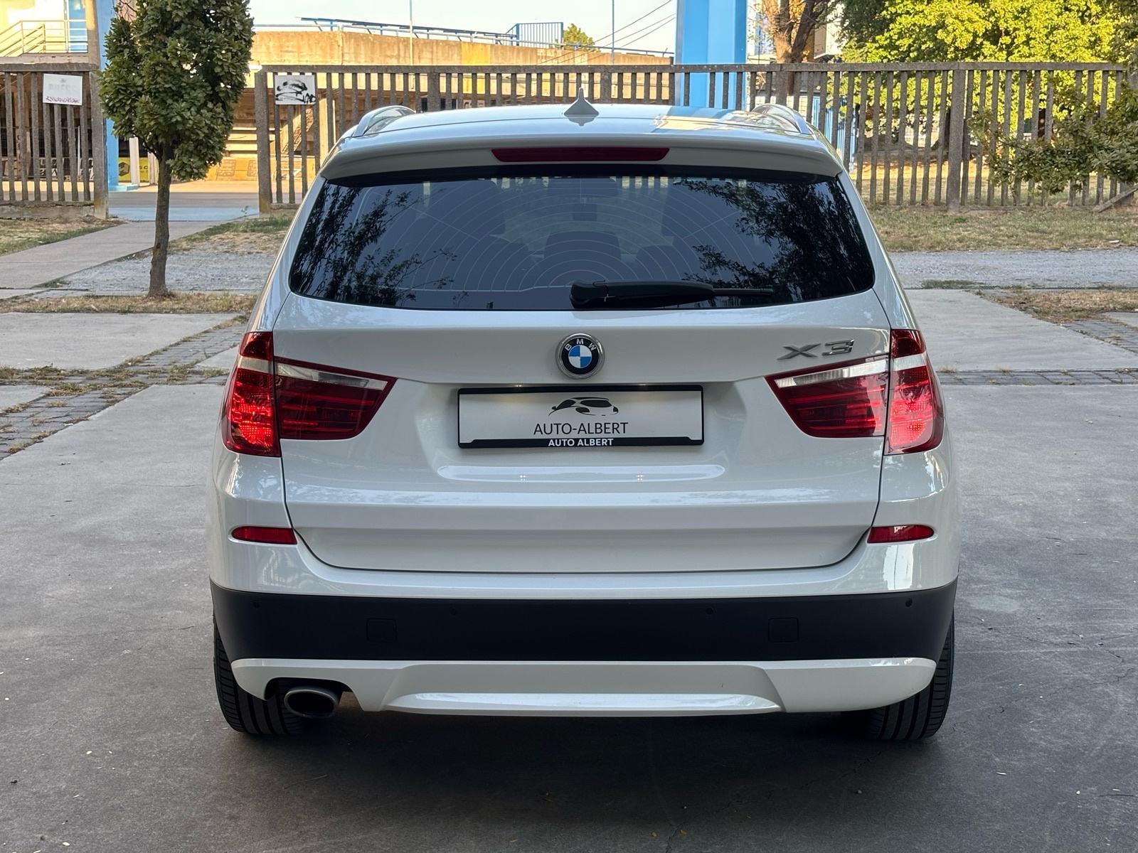 BMW X3 sDrive18d, TEMPOMAT, NAVI., PDC, SERVISNA, KREDIT JAMSTVO✅, fotografija 6