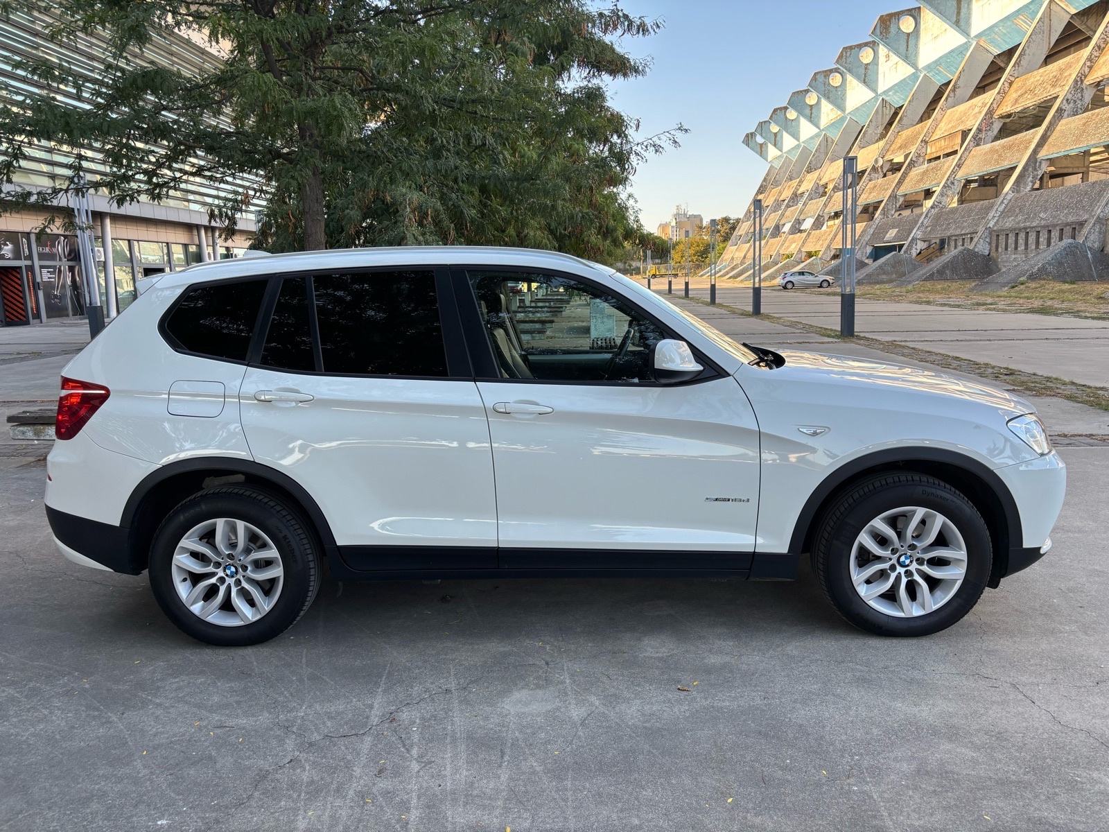 BMW X3 sDrive18d, TEMPOMAT, NAVI., PDC, SERVISNA, KREDIT JAMSTVO✅, fotografija 4