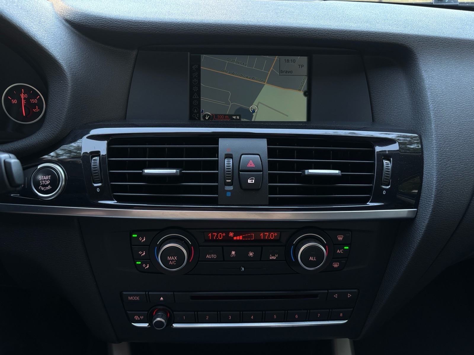 BMW X3 sDrive18d, TEMPOMAT, NAVI., PDC, SERVISNA, KREDIT JAMSTVO✅, fotografija 17