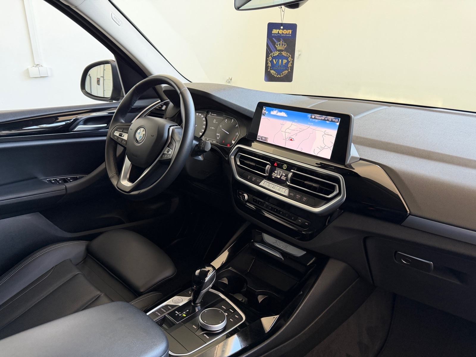BMW X3 sDrive18d, AUTOMATIK, KAMERA, JAMSTVO 24MJ, LEASING 0% UČEŠĆA, fotografija 11
