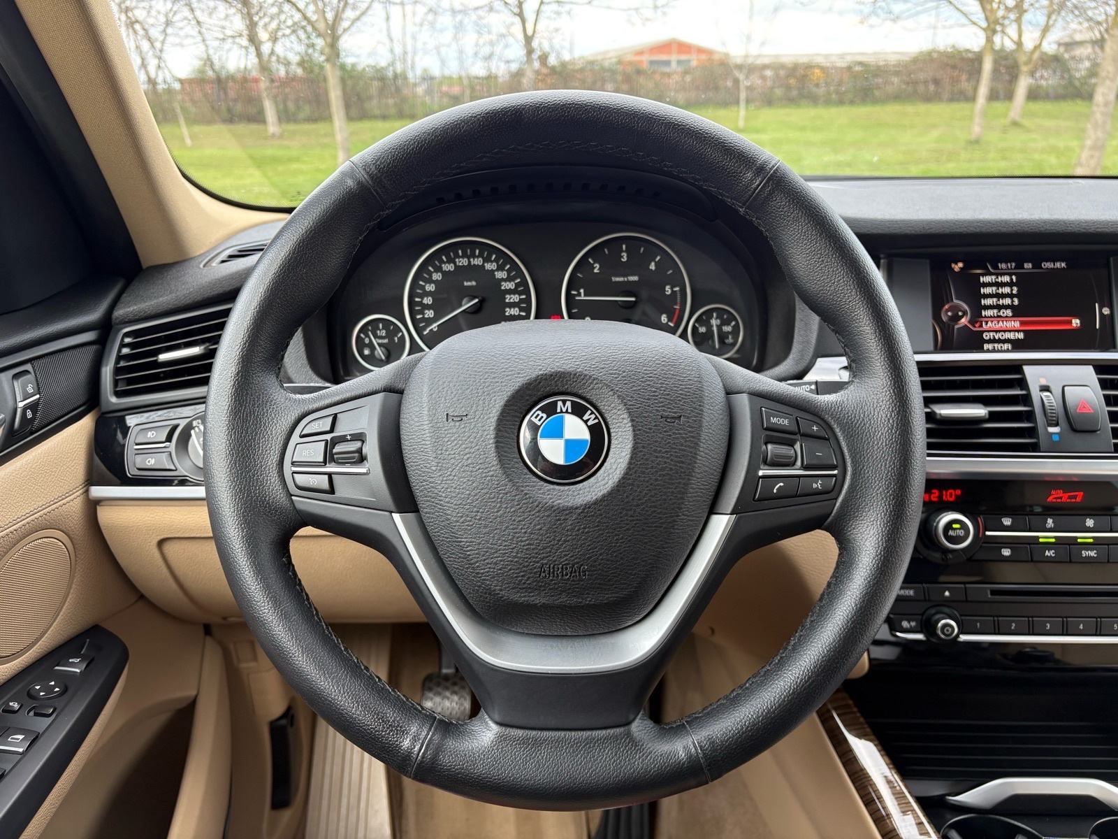 BMW X3 sDrive - xLine, fotografija 12