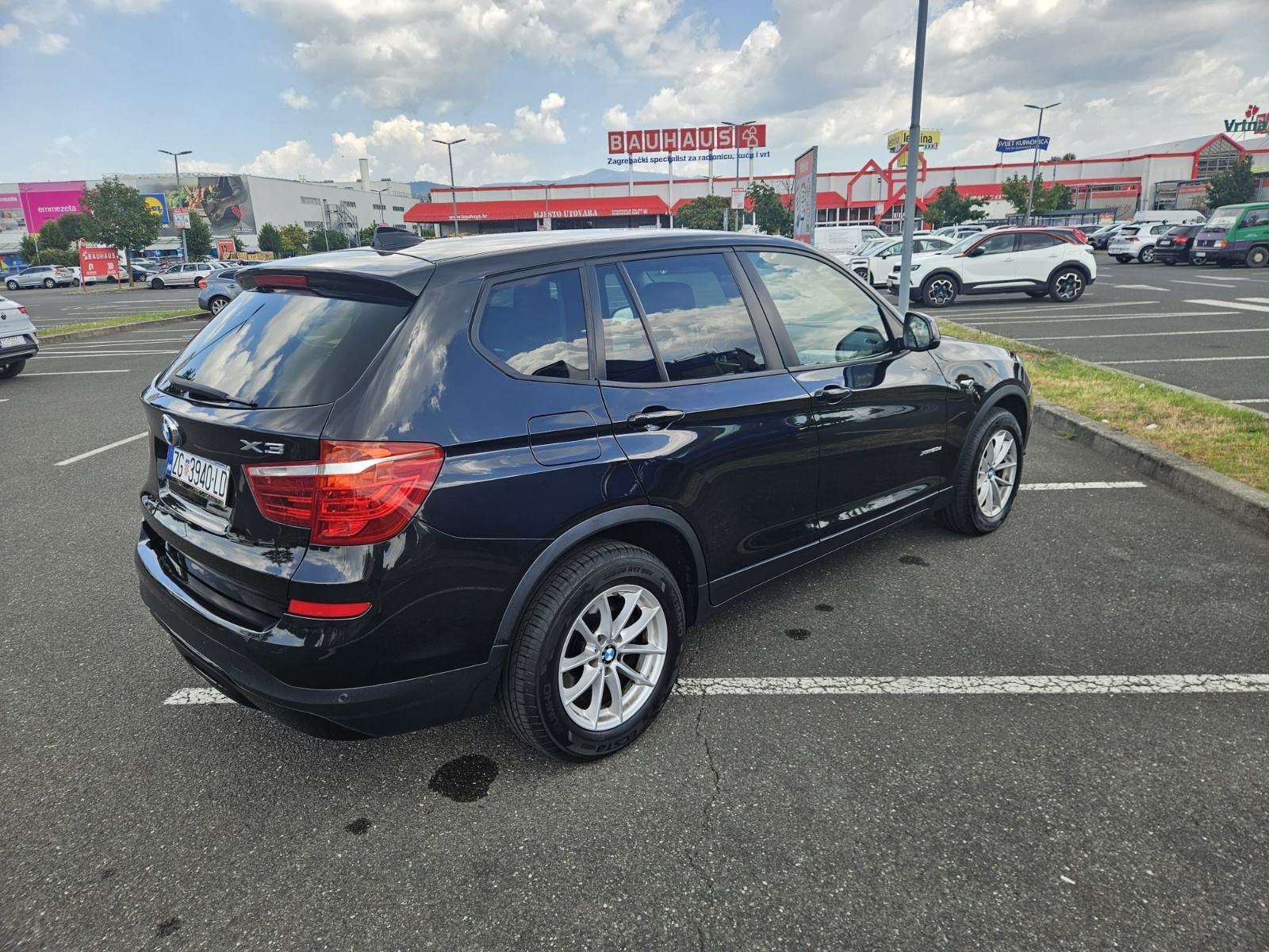 BMW X3 XDRIVE 2.0D AUTOMATIK,REG 2/27,EURO 6, 2 SETA FELGI I GUMA,NAVI, fotografija 3
