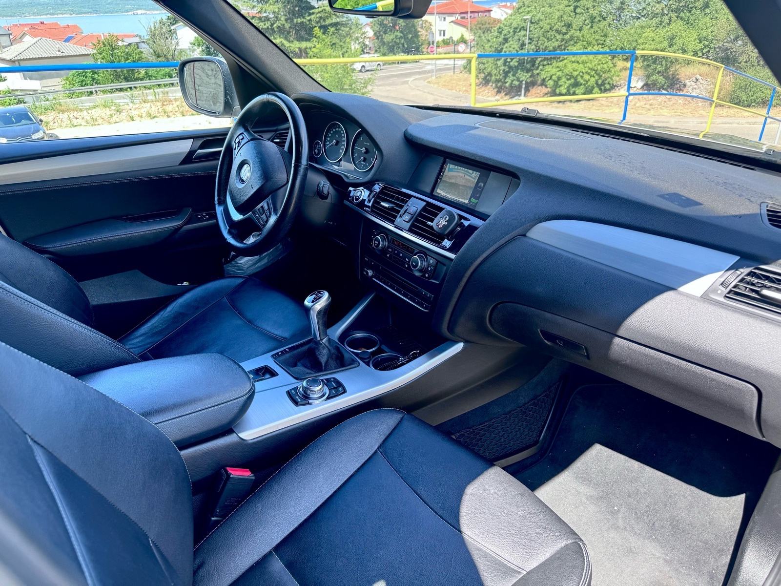 BMW X3 xDrive 20d, fotografija 8