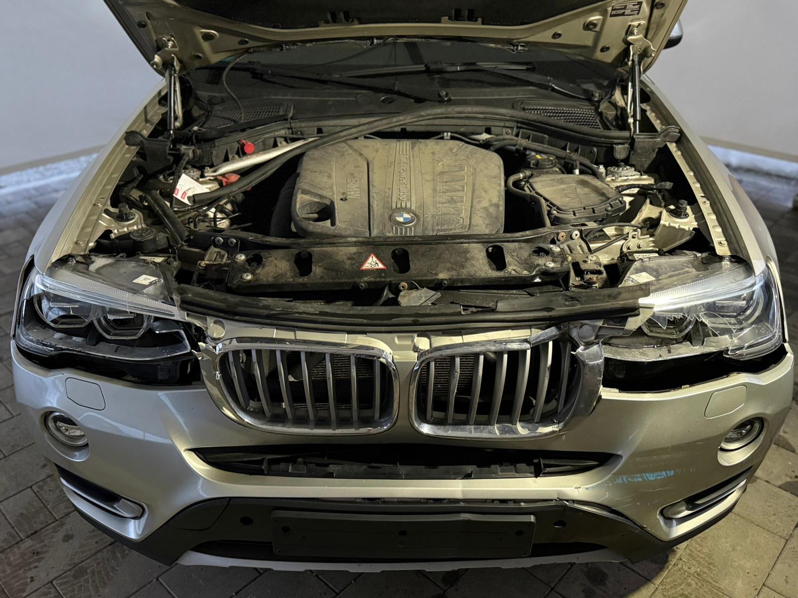 BMW X3 xDrive 30d - AUTOMATIK - OSTECENO VOZILO DOSTAVA GRATIS!!!, fotografija 4