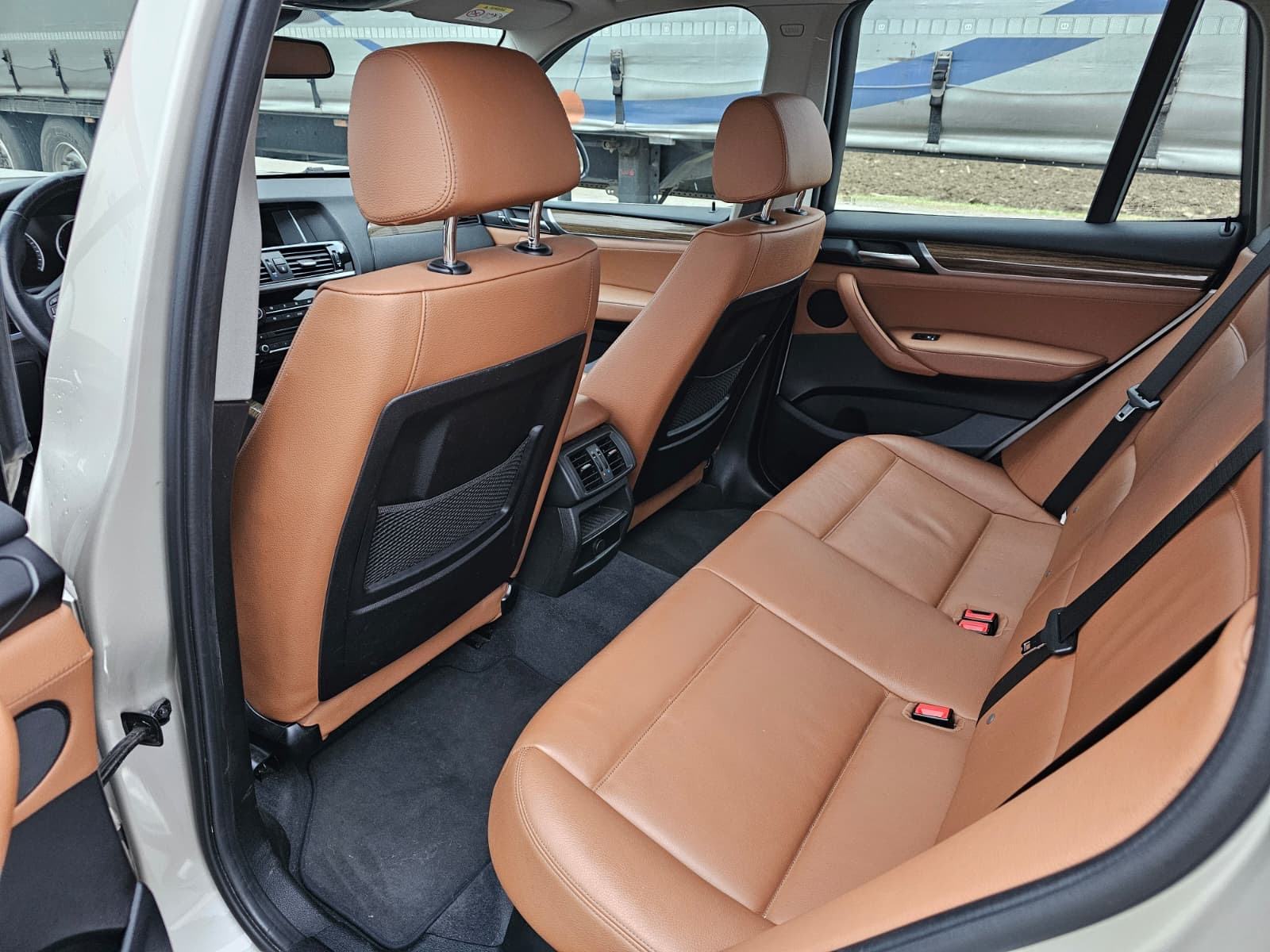 BMW X3 xDrive 30d - AUTOMATIK - OSTECENO VOZILO DOSTAVA GRATIS!!!, fotografija 11