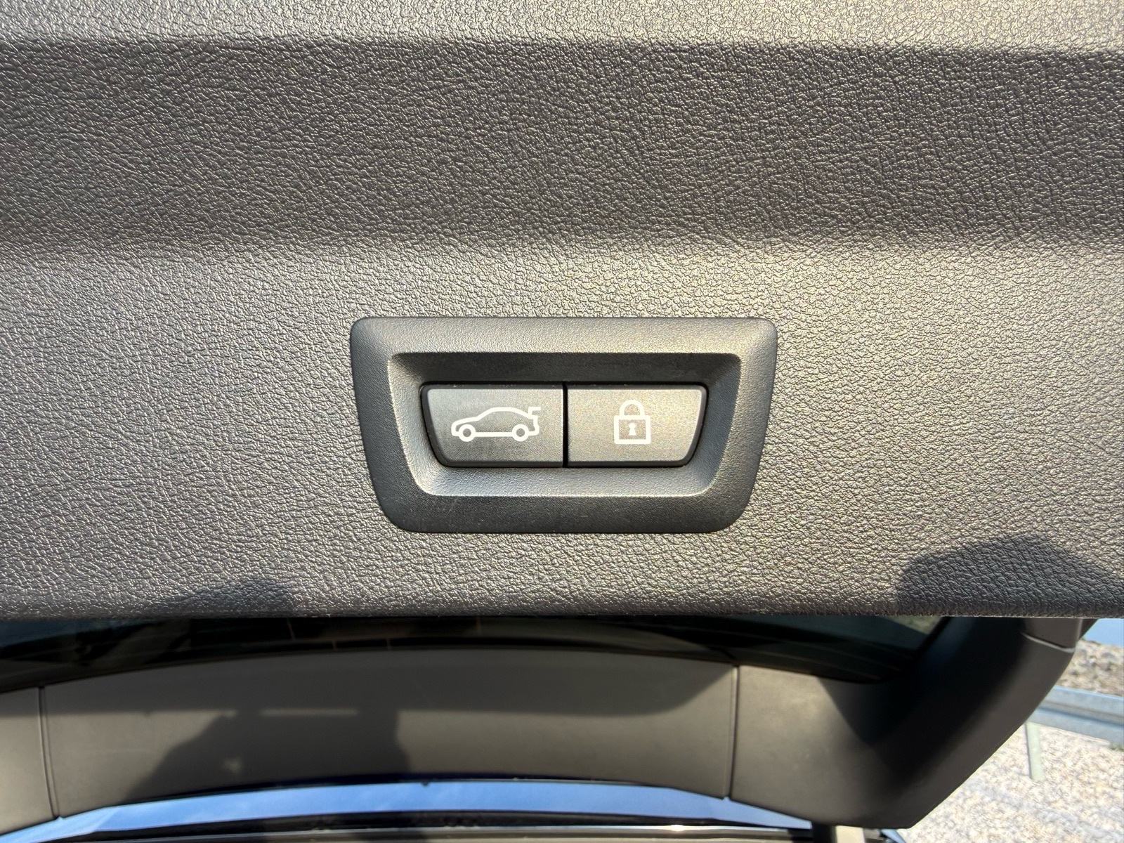 BMW X3 xDrive20d LCI MSport 2022, LASER, PANORAMA, DAB, MEMORIJA, fotografija 18