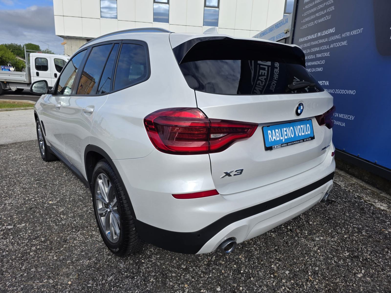BMW X3 xDrive20d Advantage *PANO*VIRTUAL*, fotografija 4
