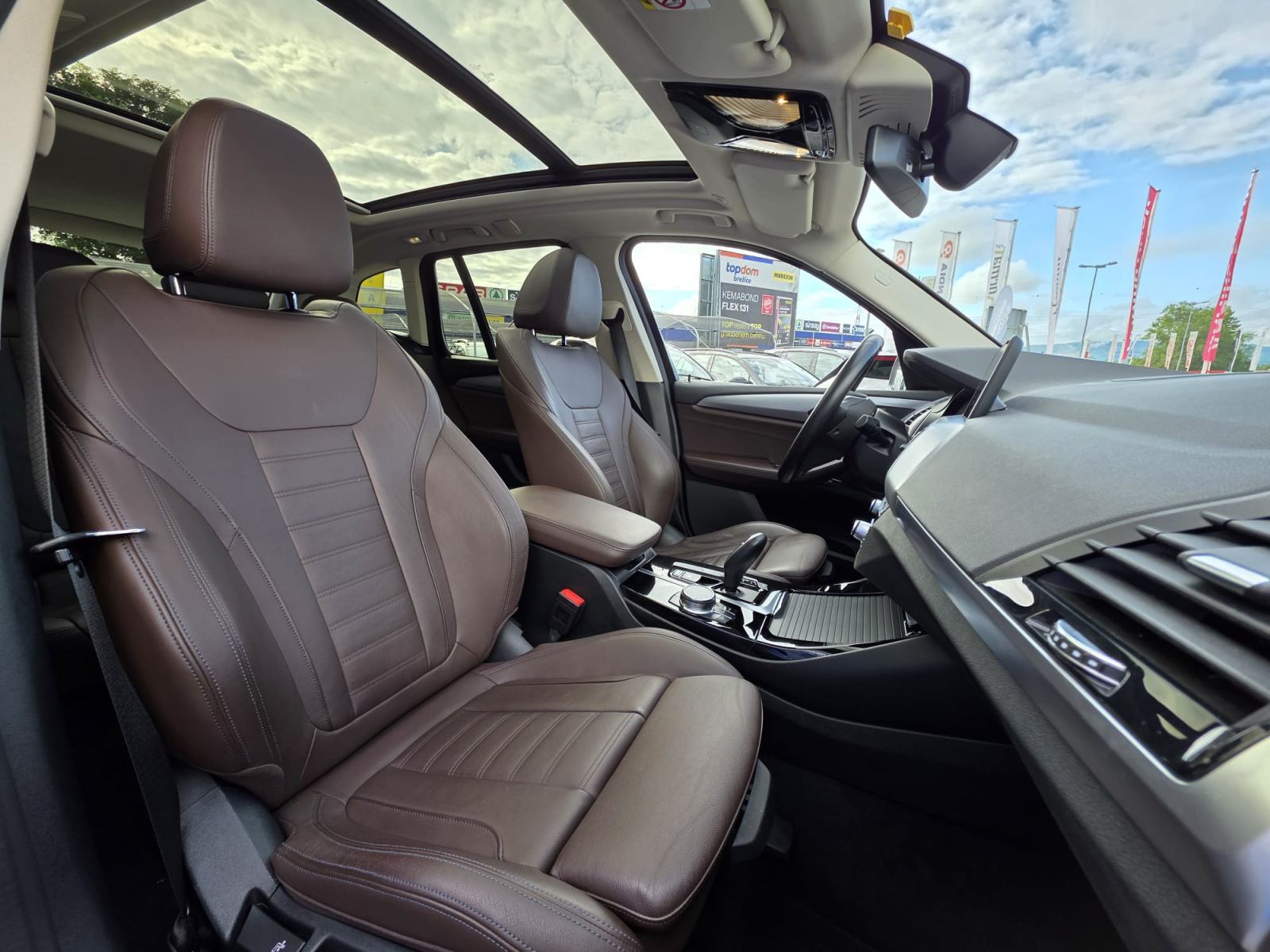 BMW X3 xDrive20d Advantage *PANO*VIRTUAL*, fotografija 9