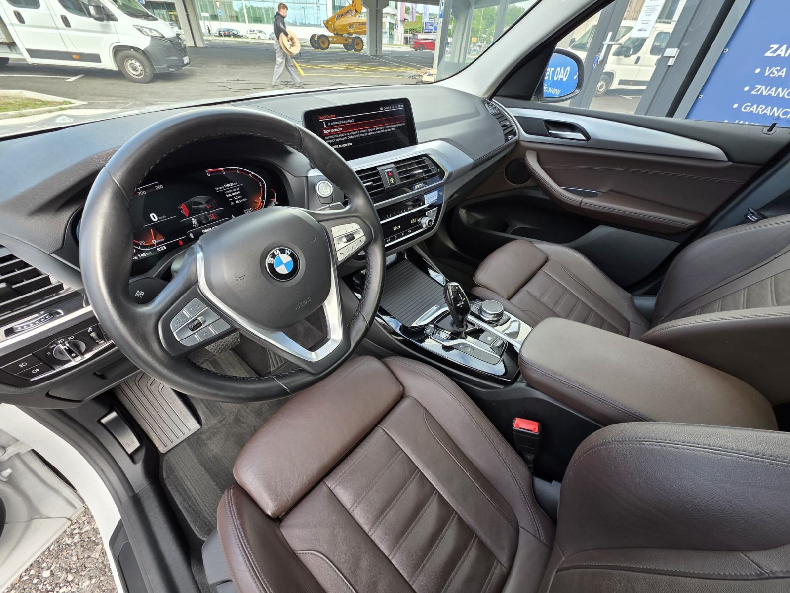 BMW X3 xDrive20d Advantage *PANO*VIRTUAL*, fotografija 6