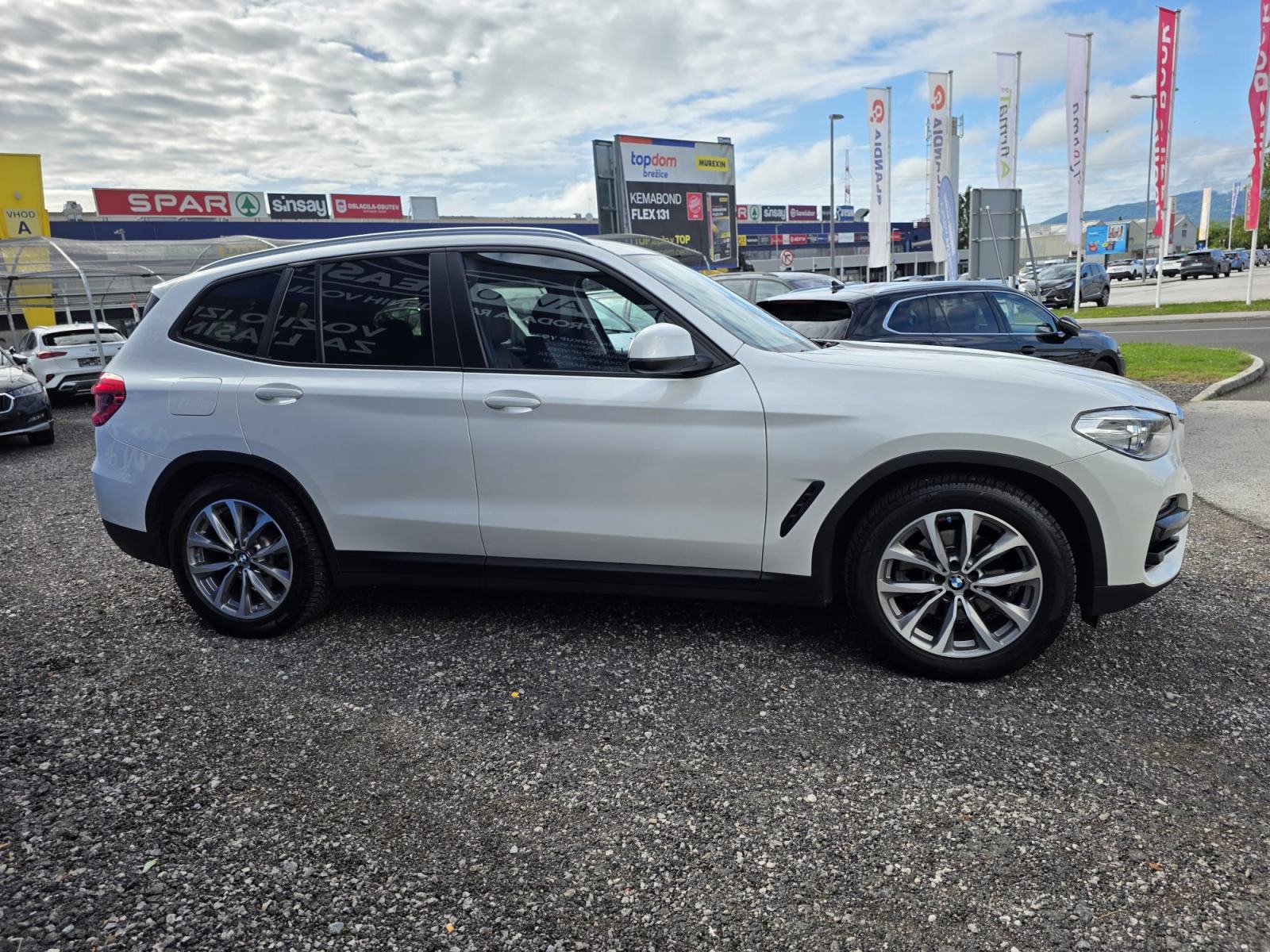 BMW X3 xDrive20d Advantage *PANO*VIRTUAL*, fotografija 2
