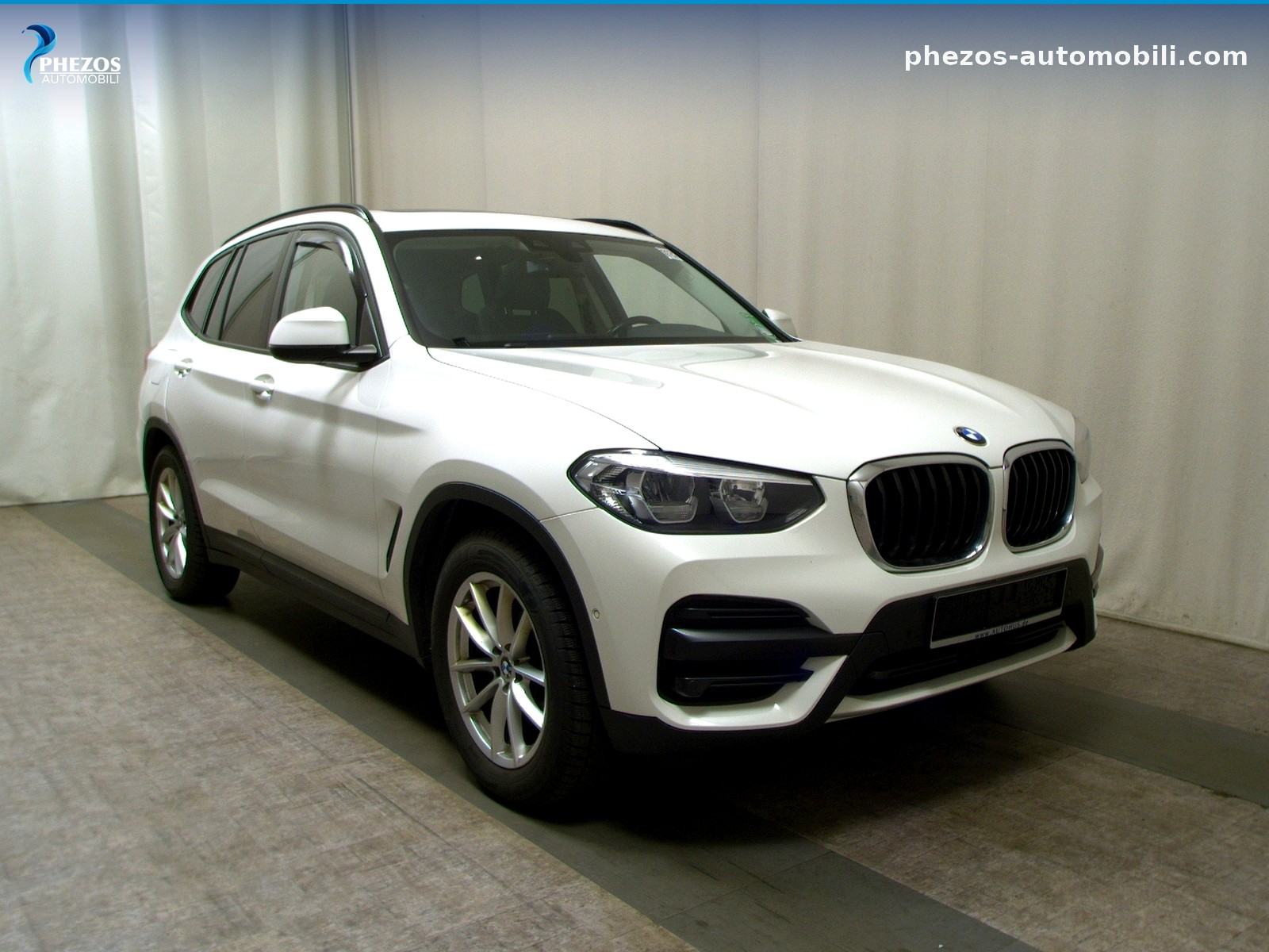 BMW X3 xDrive20d Advantage, fotografija 3