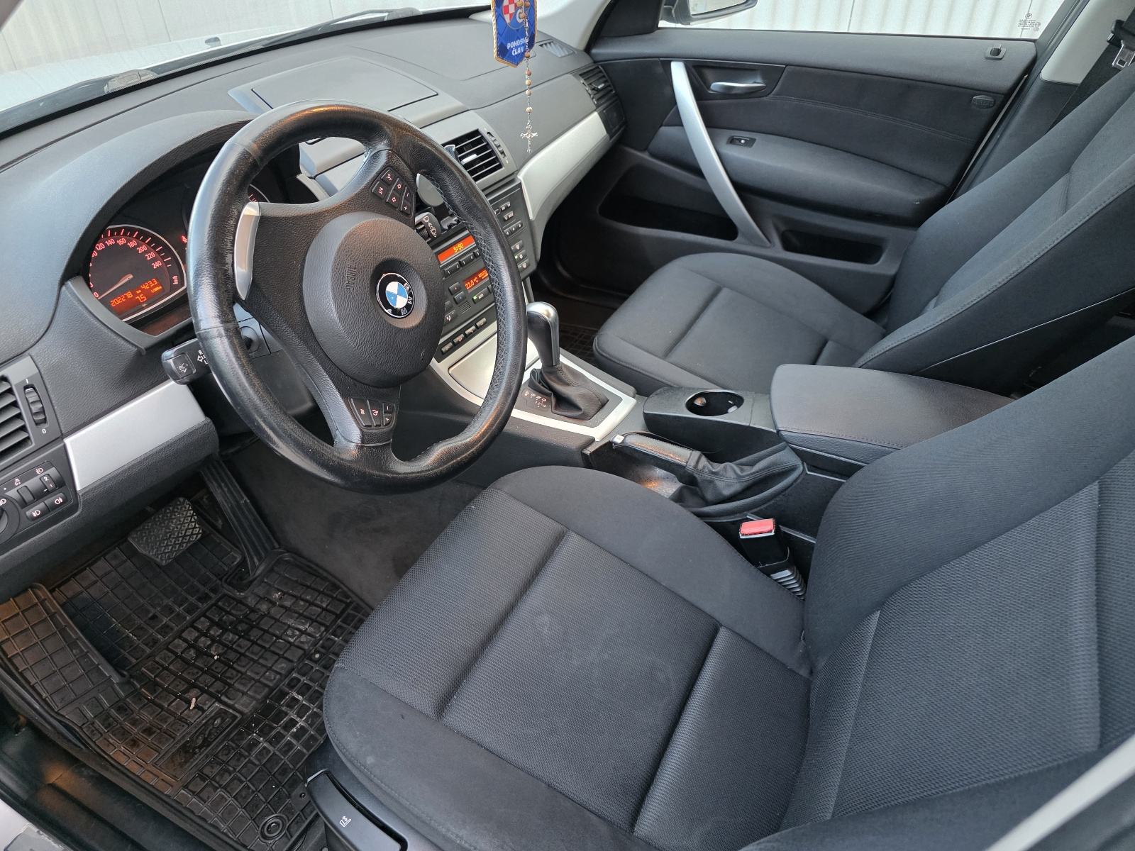 BMW X3 E83 AUTOMATIK, LANAC ZAMIJENJEN, U SUPER STANJU, fotografija 16