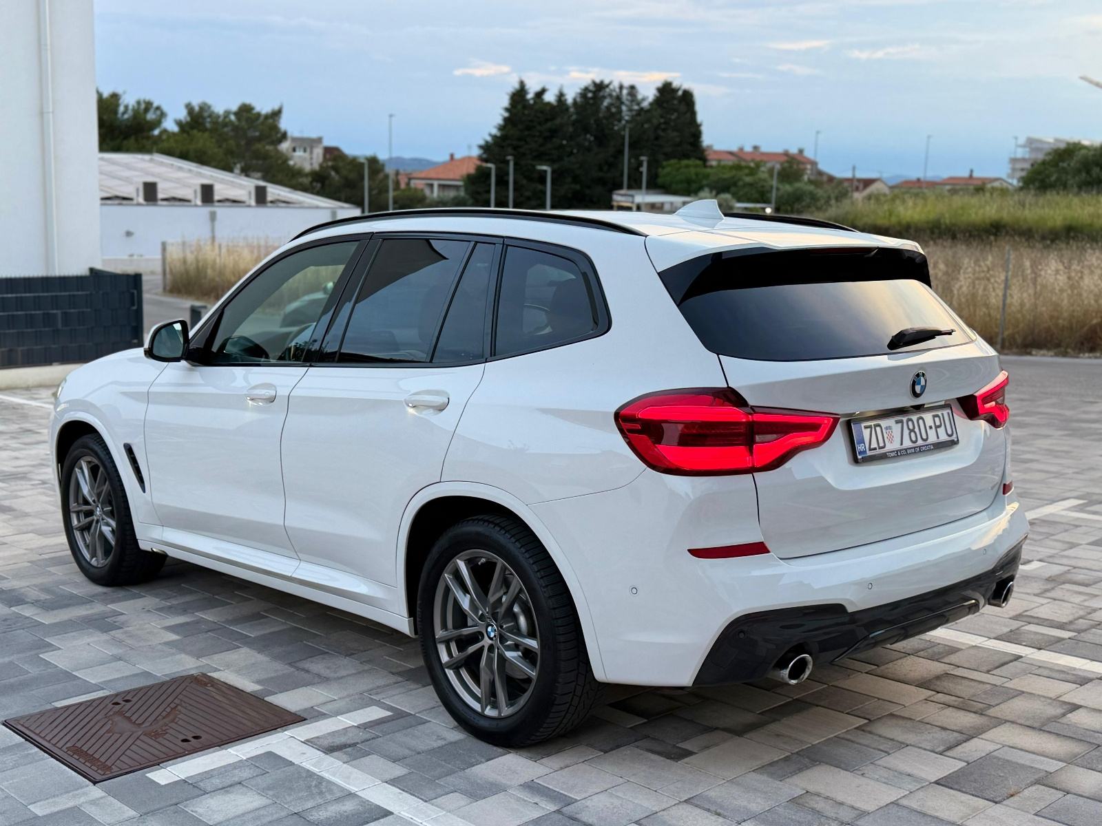 BMW X3 xDrive20d automatik MOGUCA ZAMIJENA, fotografija 4