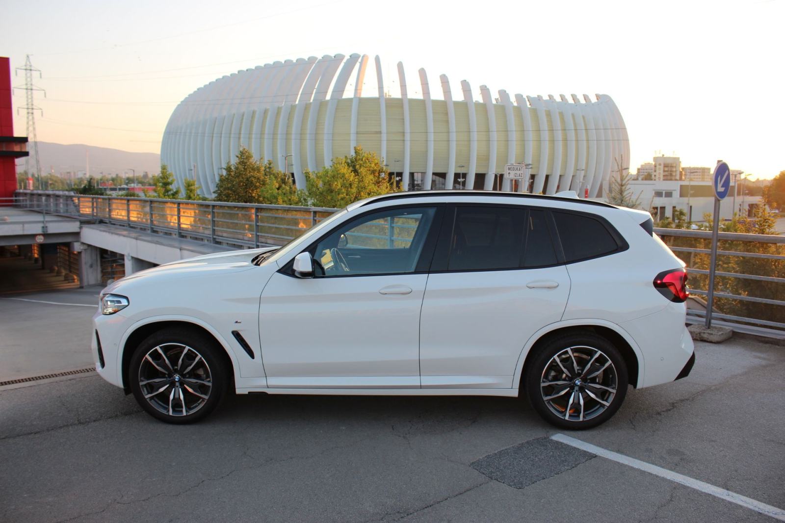 BMW X3 xDrive20d•M-paket•Kamera•Kožna sjedala•Grijanje sjedala•PDV, fotografija 6