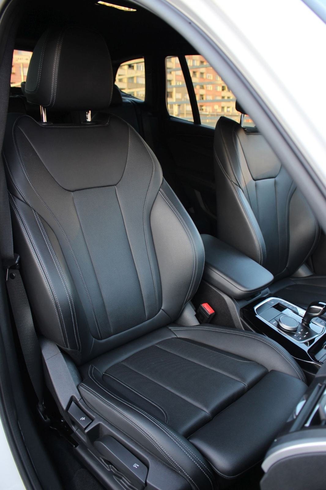 BMW X3 xDrive20d•M-paket•Kamera•Kožna sjedala•Grijanje sjedala•PDV, fotografija 19