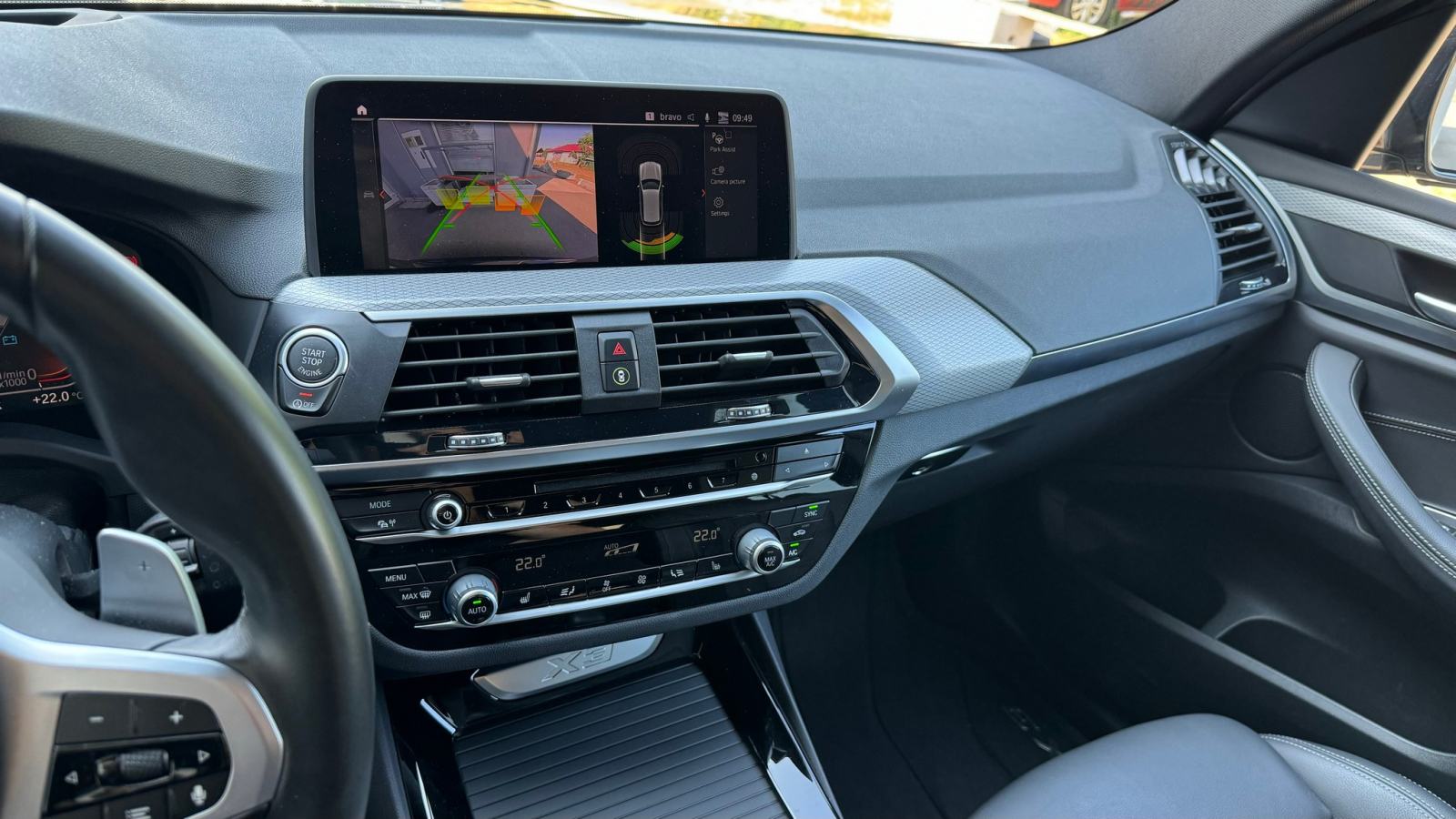 BMW X3 xDrive20d M Sport Panorama, Memorija, Head-up, Ambient, 19", fotografija 14
