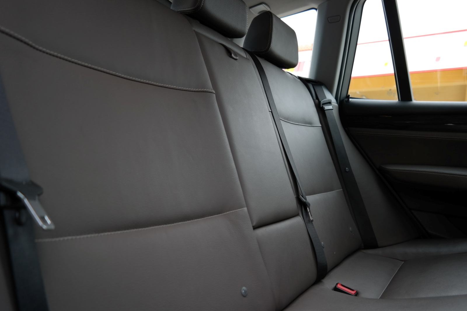 BMW X3 xDrive20d ksenon,navigacija,koža,360° kamera,servisna knjiga, fotografija 16