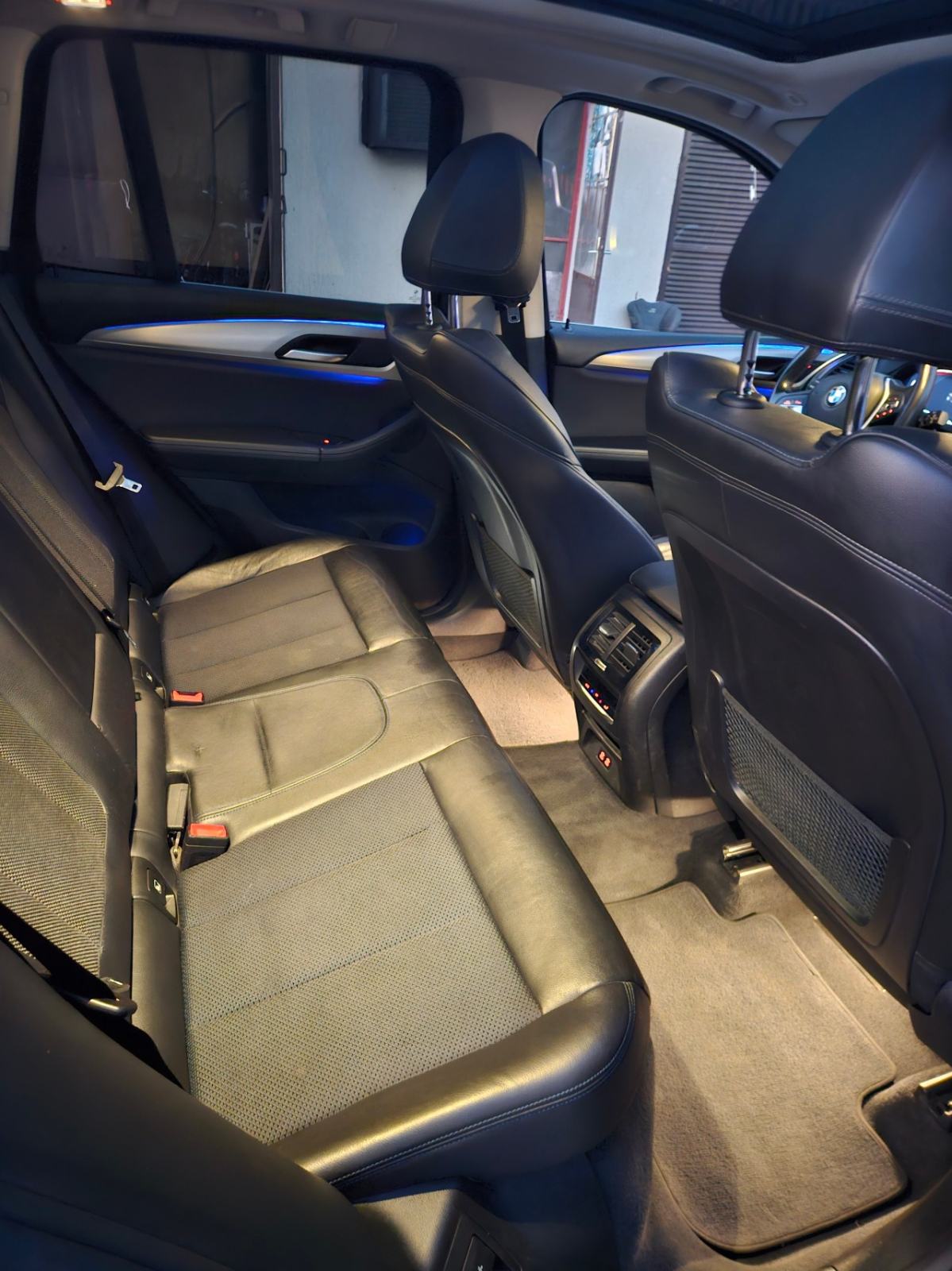 BMW X3 xDrive20d, fotografija 16