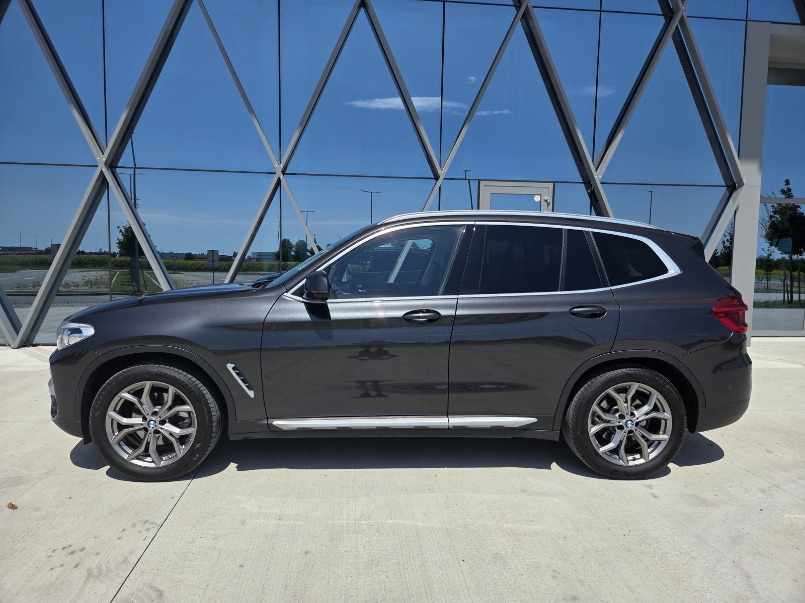 BMW X3 xDrive20d, X Line,140 kW - 190 ks, AUTOMATIK, kuka, TOP stanje, fotografija 2