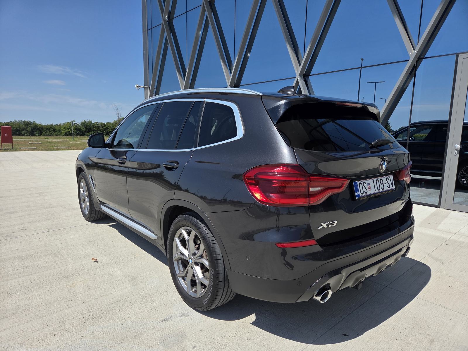 BMW X3 xDrive20d, X Line,140 kW - 190 ks, AUTOMATIK, kuka, TOP stanje, fotografija 4